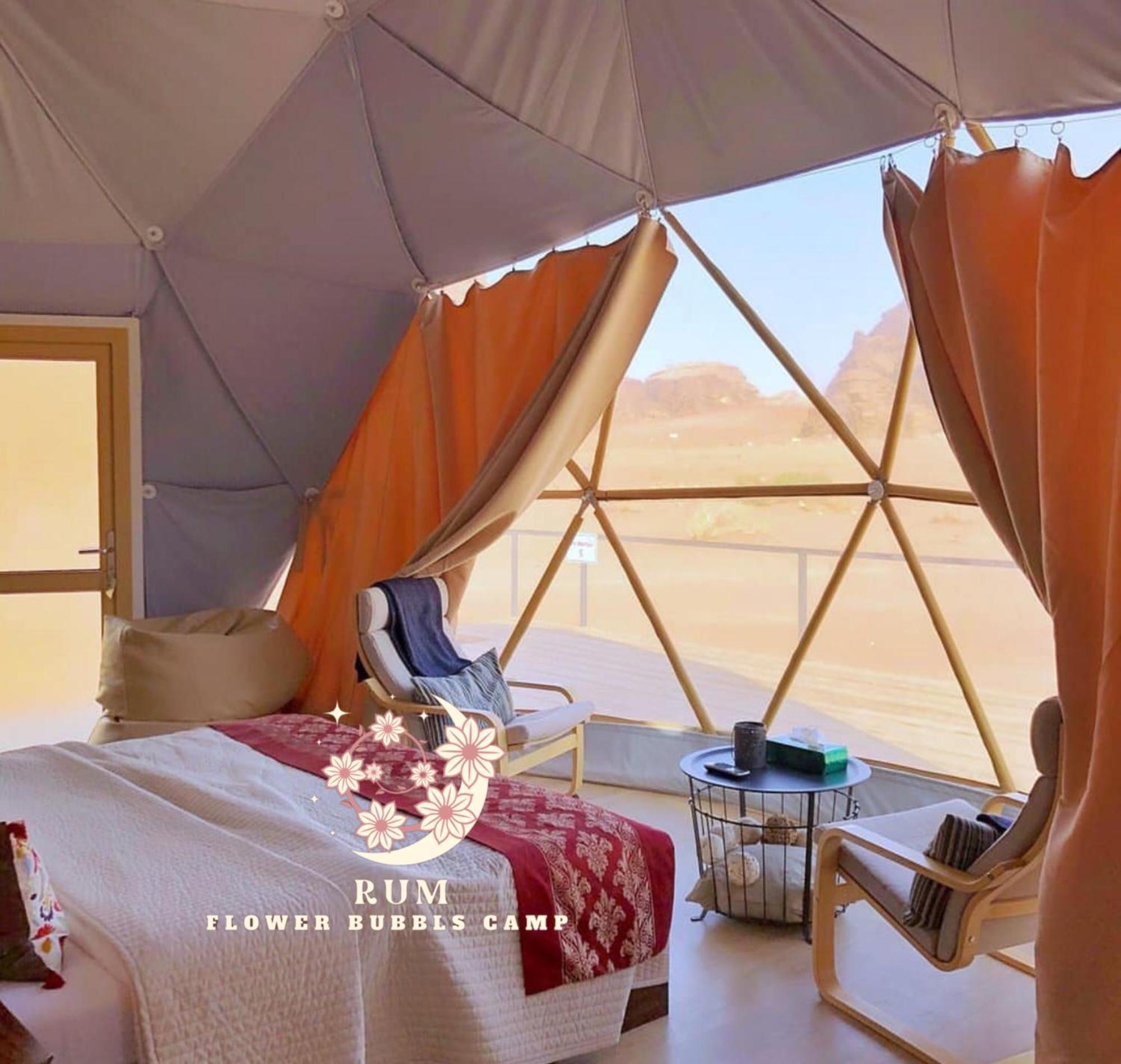 Rum Flower Bubbles Luxury Camp 와디럼 외부 사진