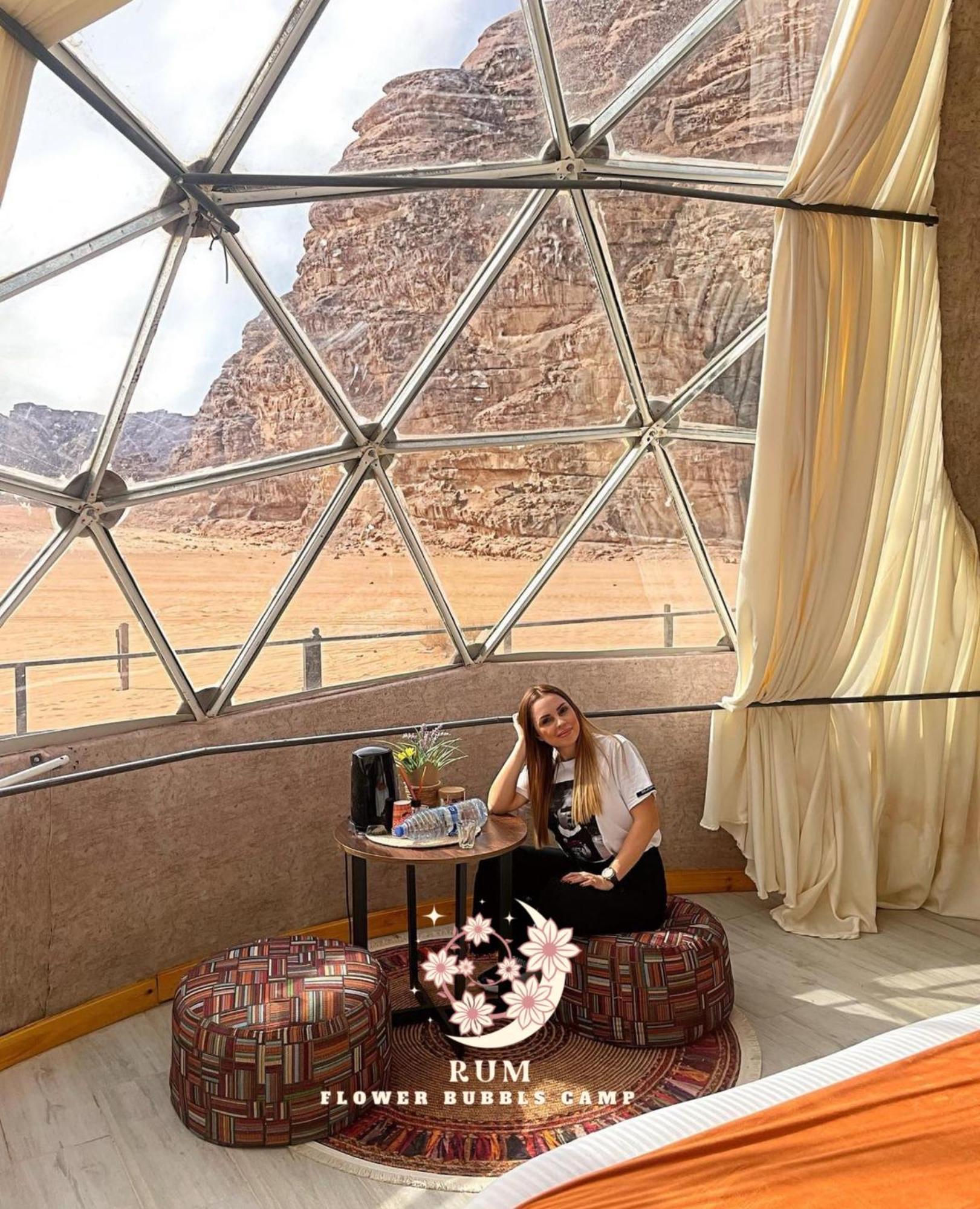 Rum Flower Bubbles Luxury Camp 와디럼 외부 사진